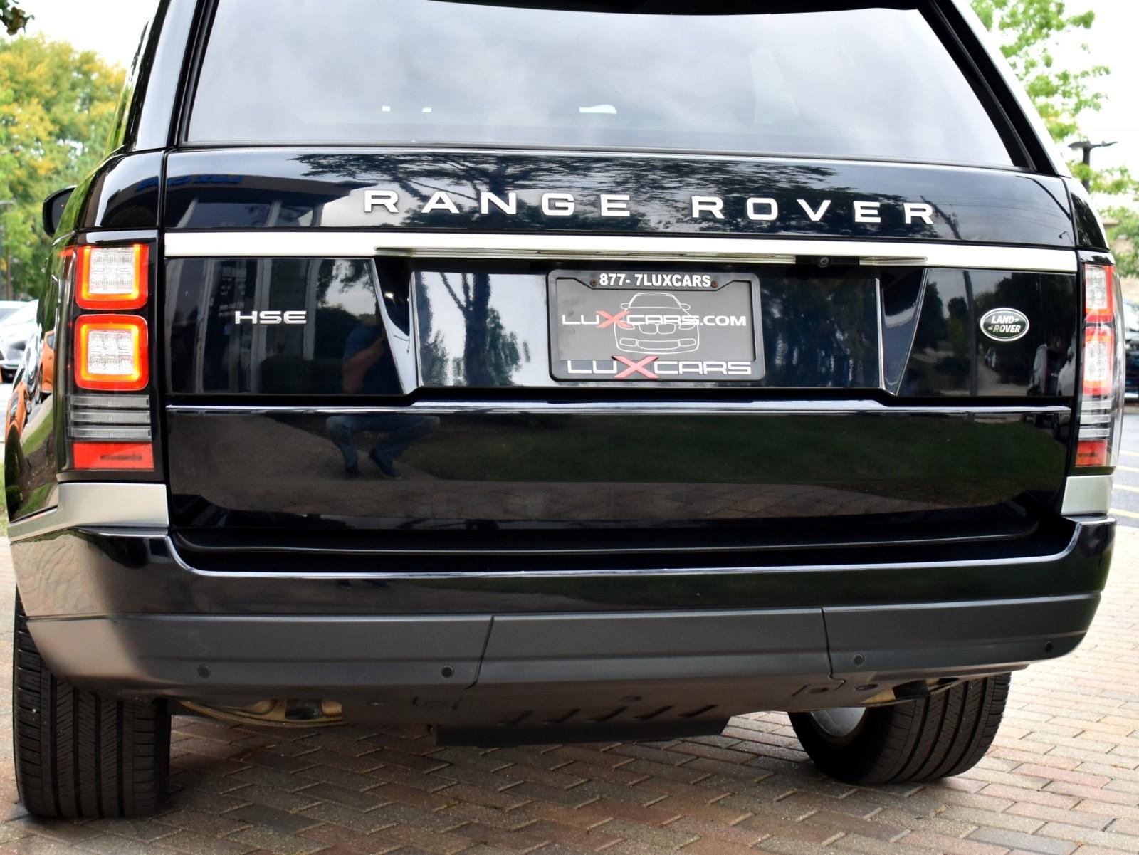 2014 Land Rover Range Rover HSE photo 9