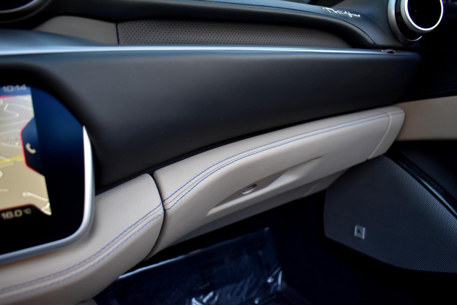 2019 Ferrari Portofino Base - Photo 37