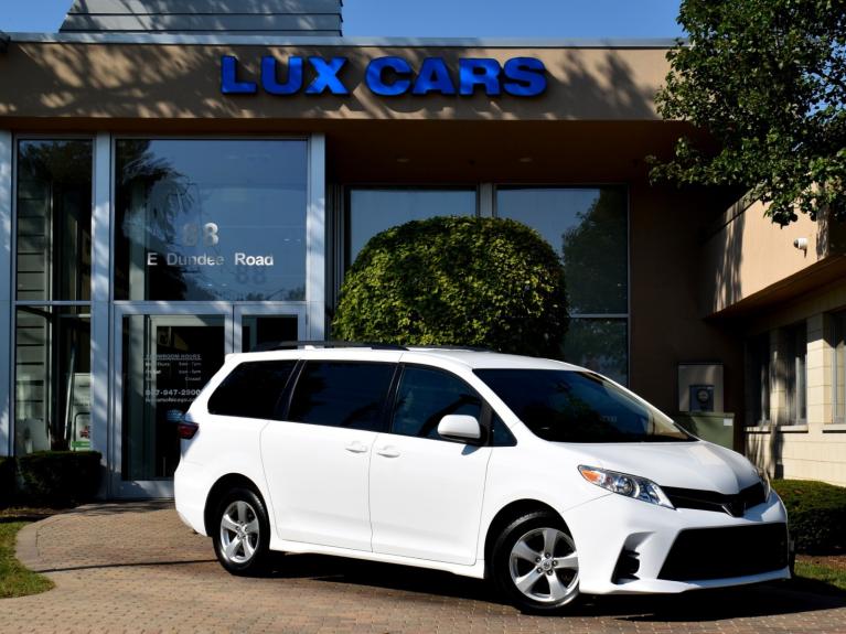 2020 Toyota Sienna LE