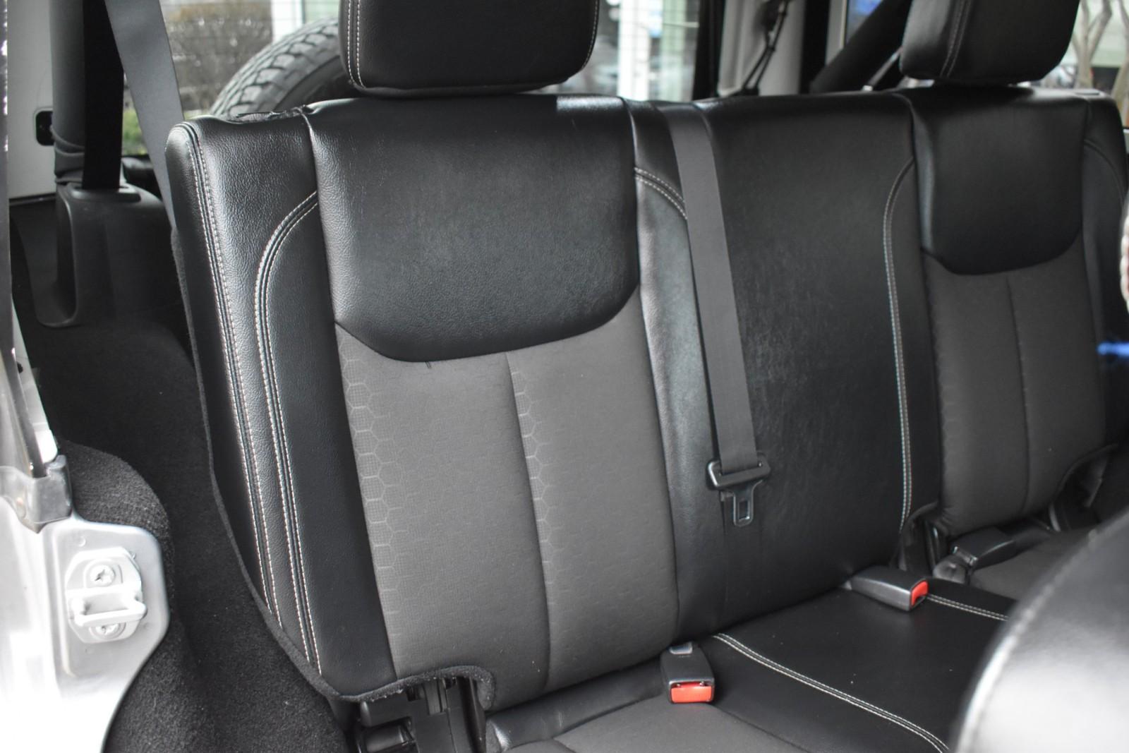 2017 Jeep Wrangler Unlimited Freedom Edition - Photo 35