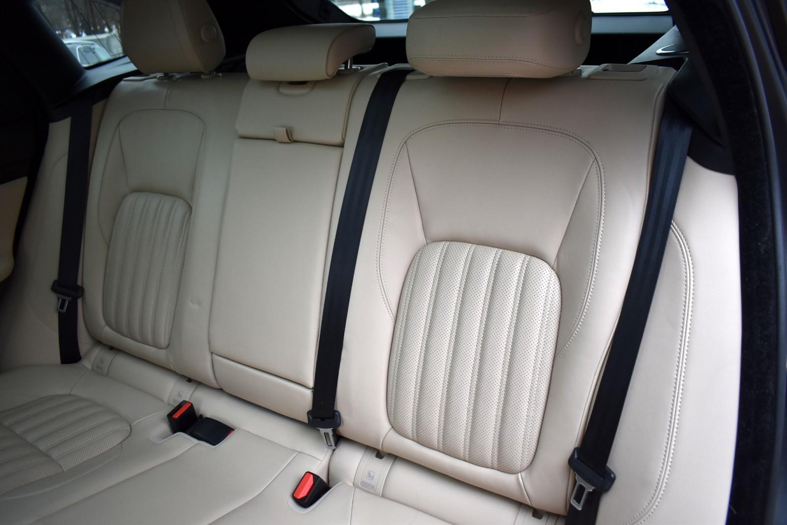 2019 Jaguar F-Pace Portfolio - Photo 26