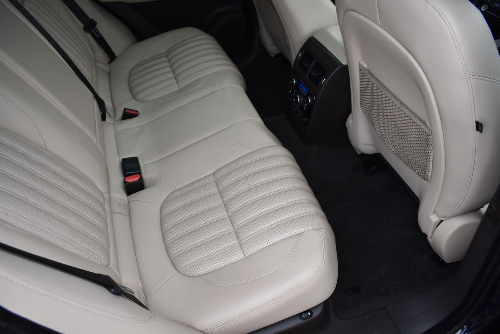 2019 Jaguar F-Pace Portfolio - Photo 36