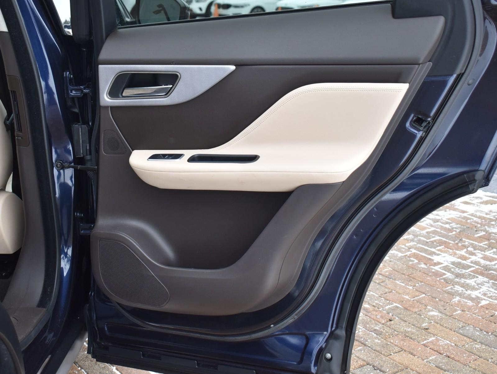 2019 Jaguar F-Pace Portfolio - Photo 38