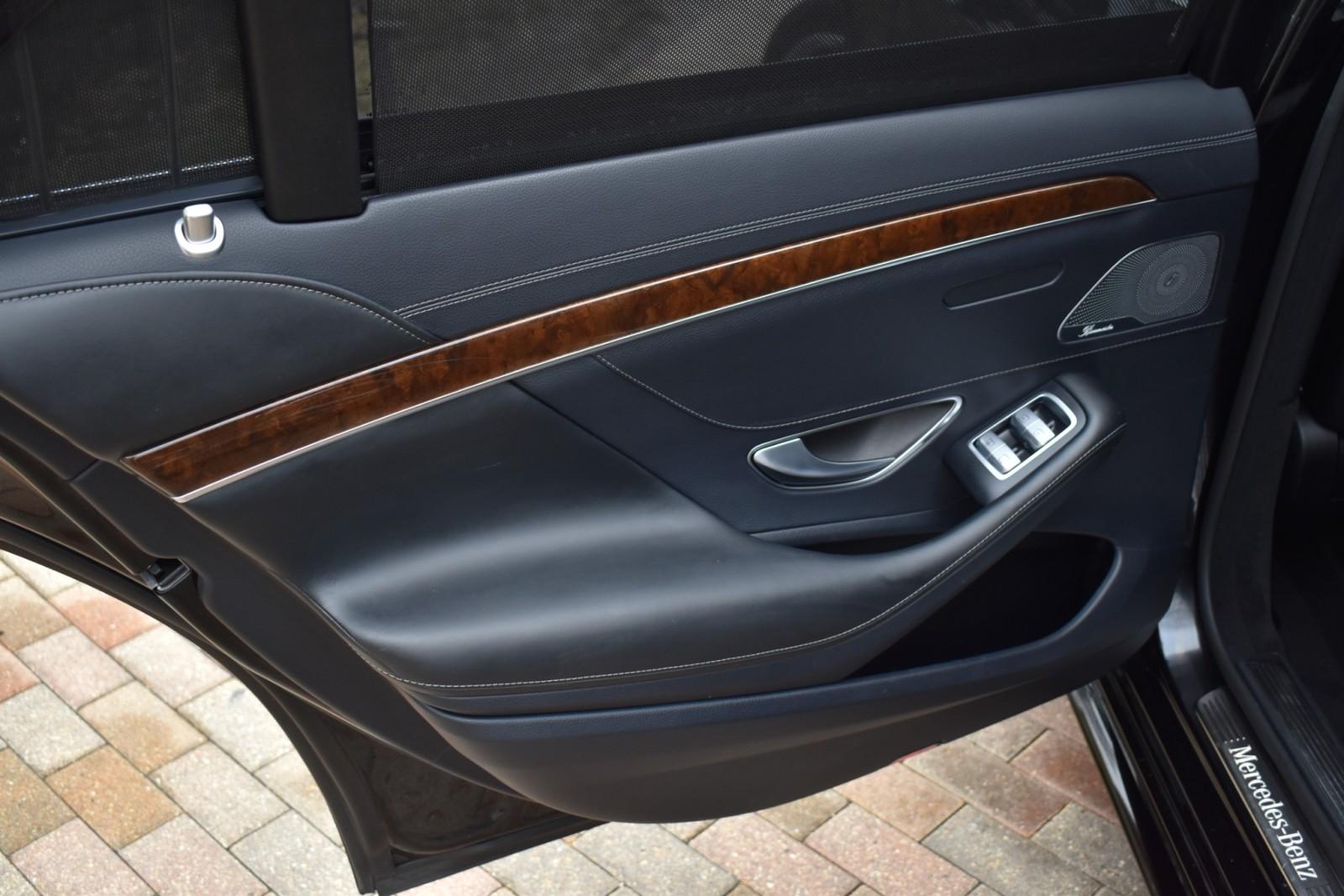 2015 Mercedes Benz S 550 AMG 4MATIC photo 29